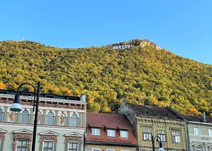Piata Sfatului Pietonal Apartment บราชอฟ ภายนอก รูปภาพ